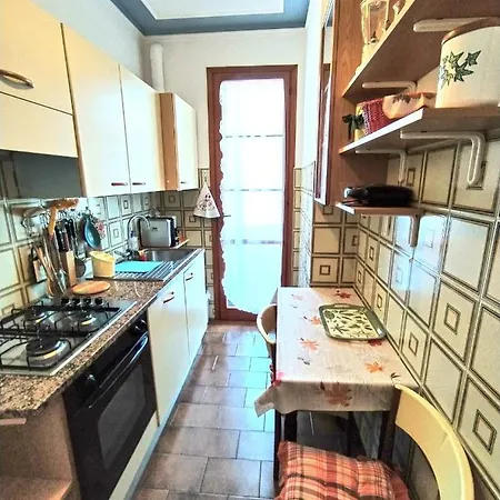 Tra Puccini Ed Il Mare Apartamento *