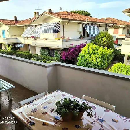 Apartment Tra Puccini Ed Il Mare *