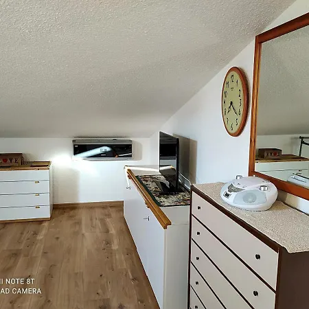Tra Puccini Ed Il Mare Apartment *