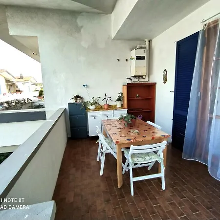 Tra Puccini Ed Il Mare