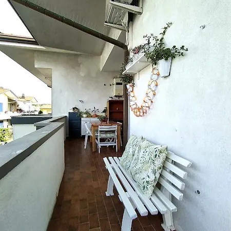 Apartment Tra Puccini Ed Il Mare Torre del Lago Puccini